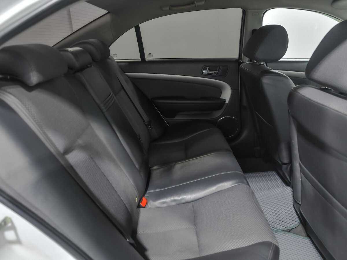 Chevrolet Epica с пробегом — 2011 год. Фото: #12