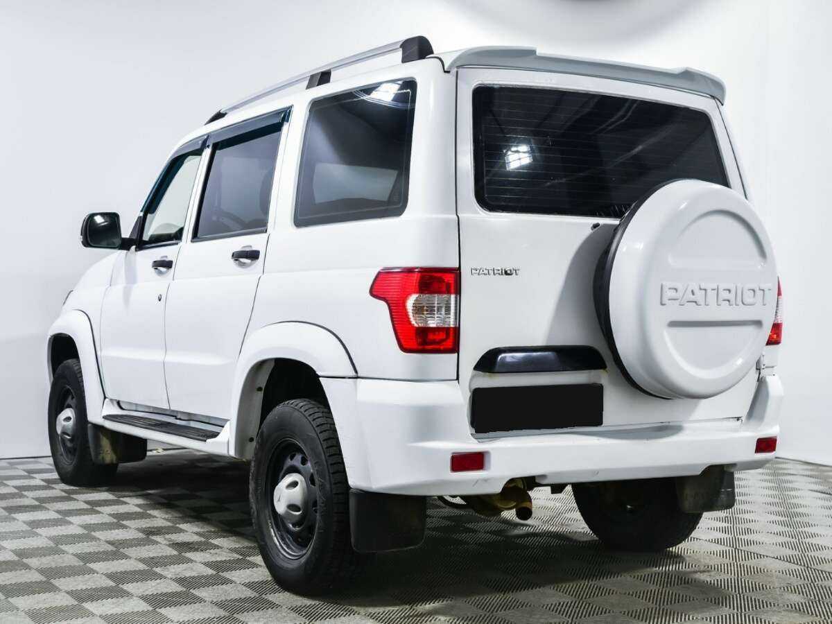 УАЗ Patriot с пробегом — 2017 год. Фото: #5