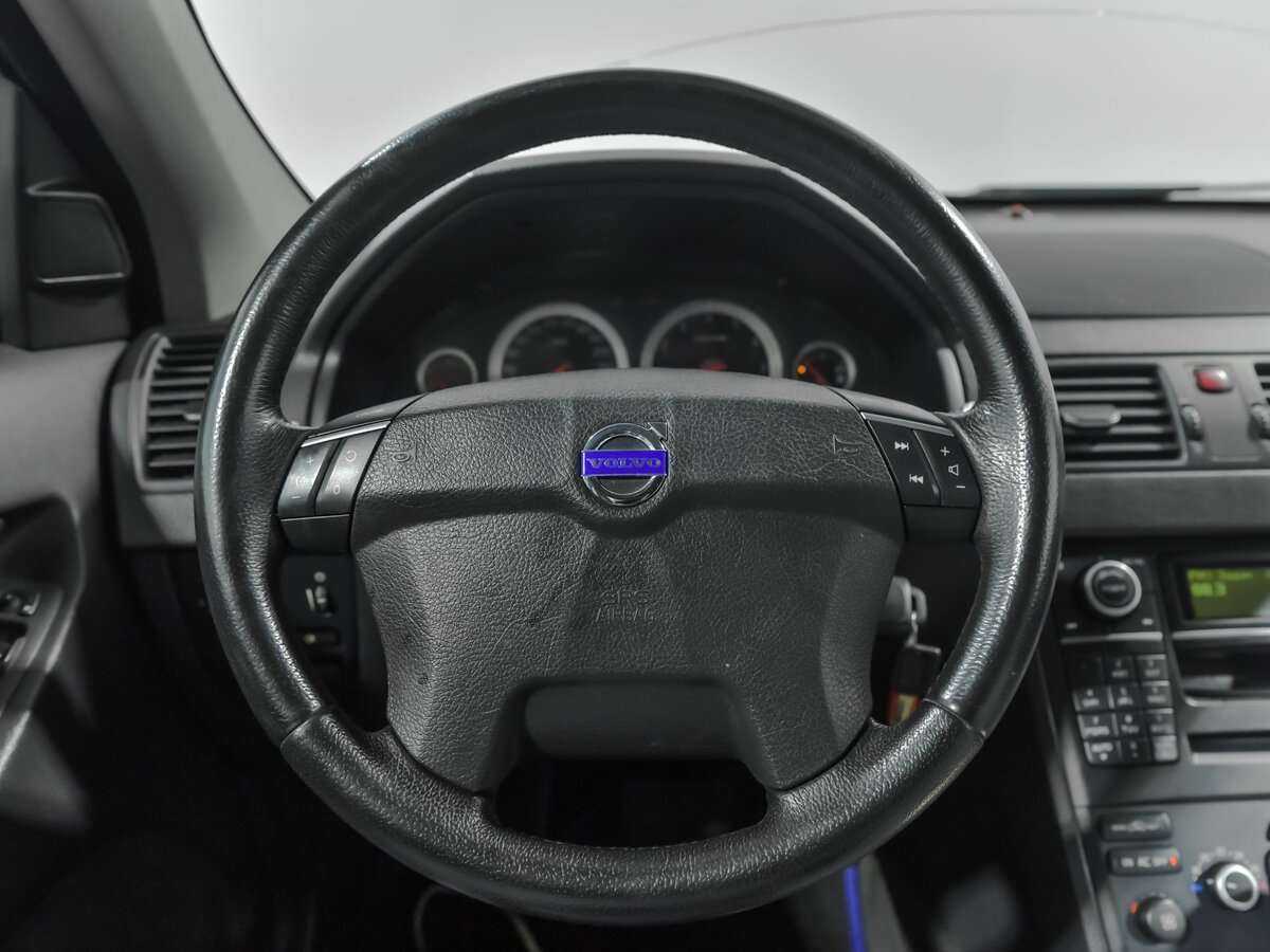 Volvo XC90 с пробегом — 2011 год. Фото: #6