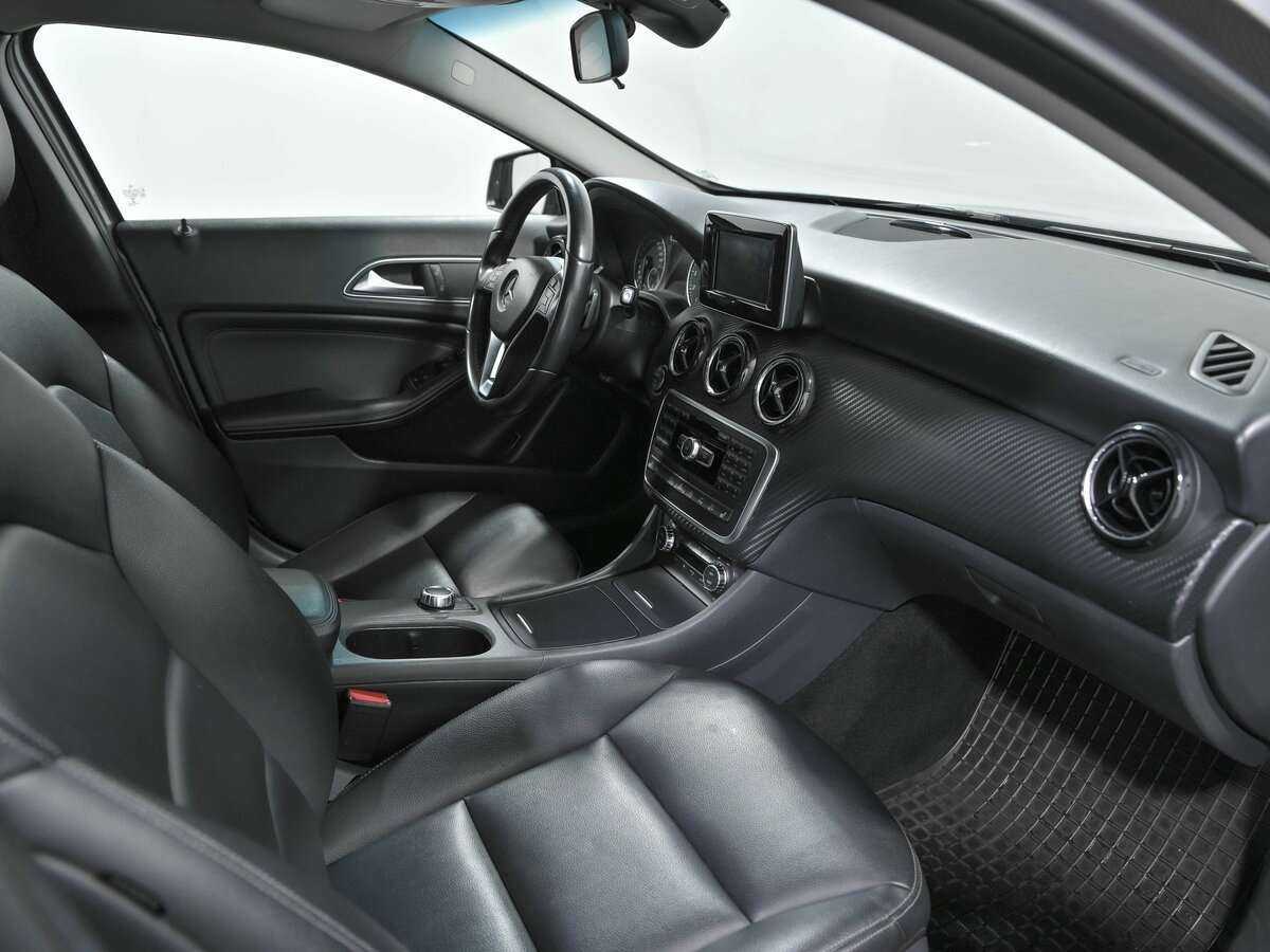 Mercedes-Benz GLA с пробегом — 2015 год. Фото: #6