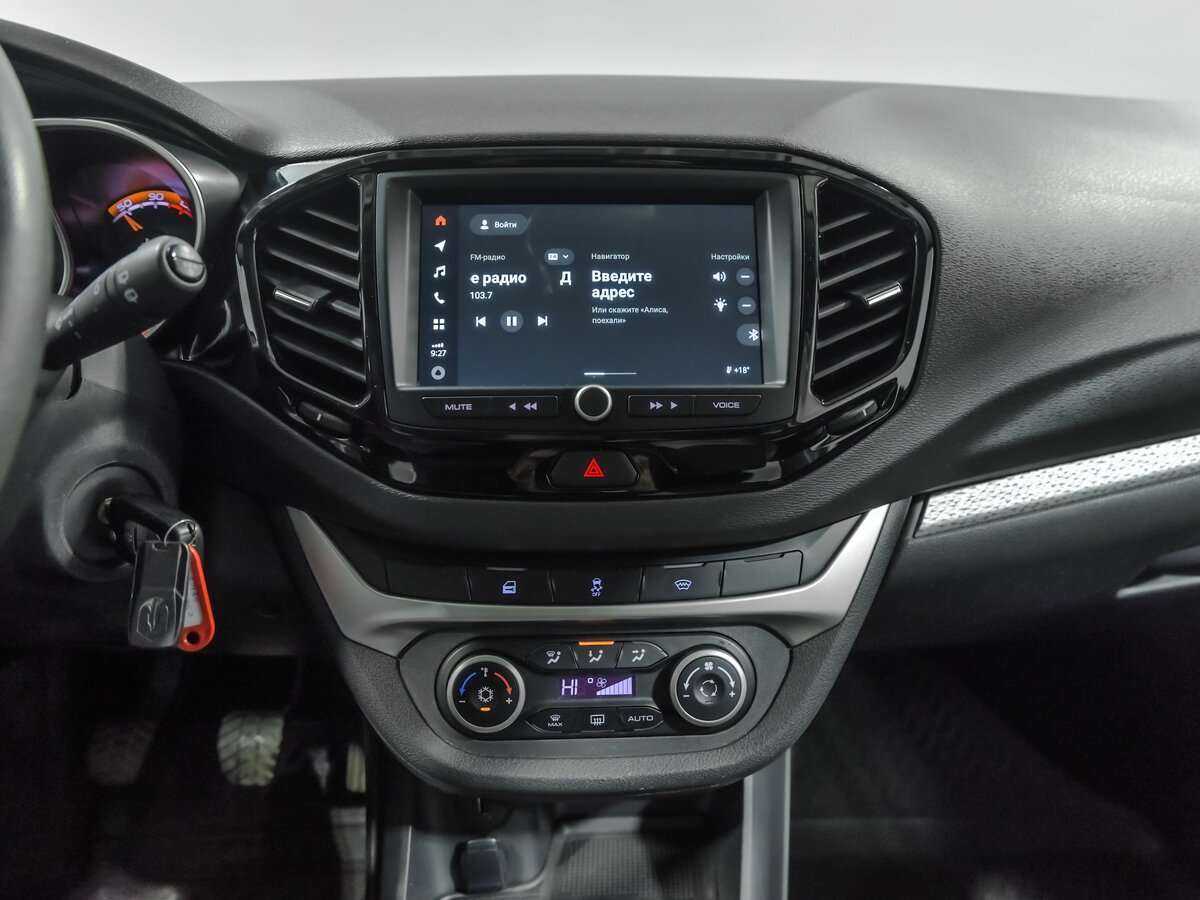 Lada (ВАЗ) Vesta с пробегом — 2021 год. Фото: #10