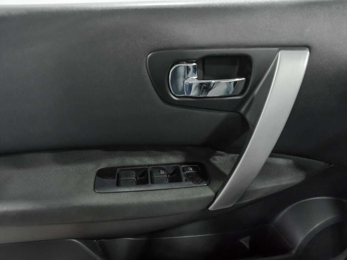 Nissan Qashqai с пробегом — 2008 год. Фото: #11