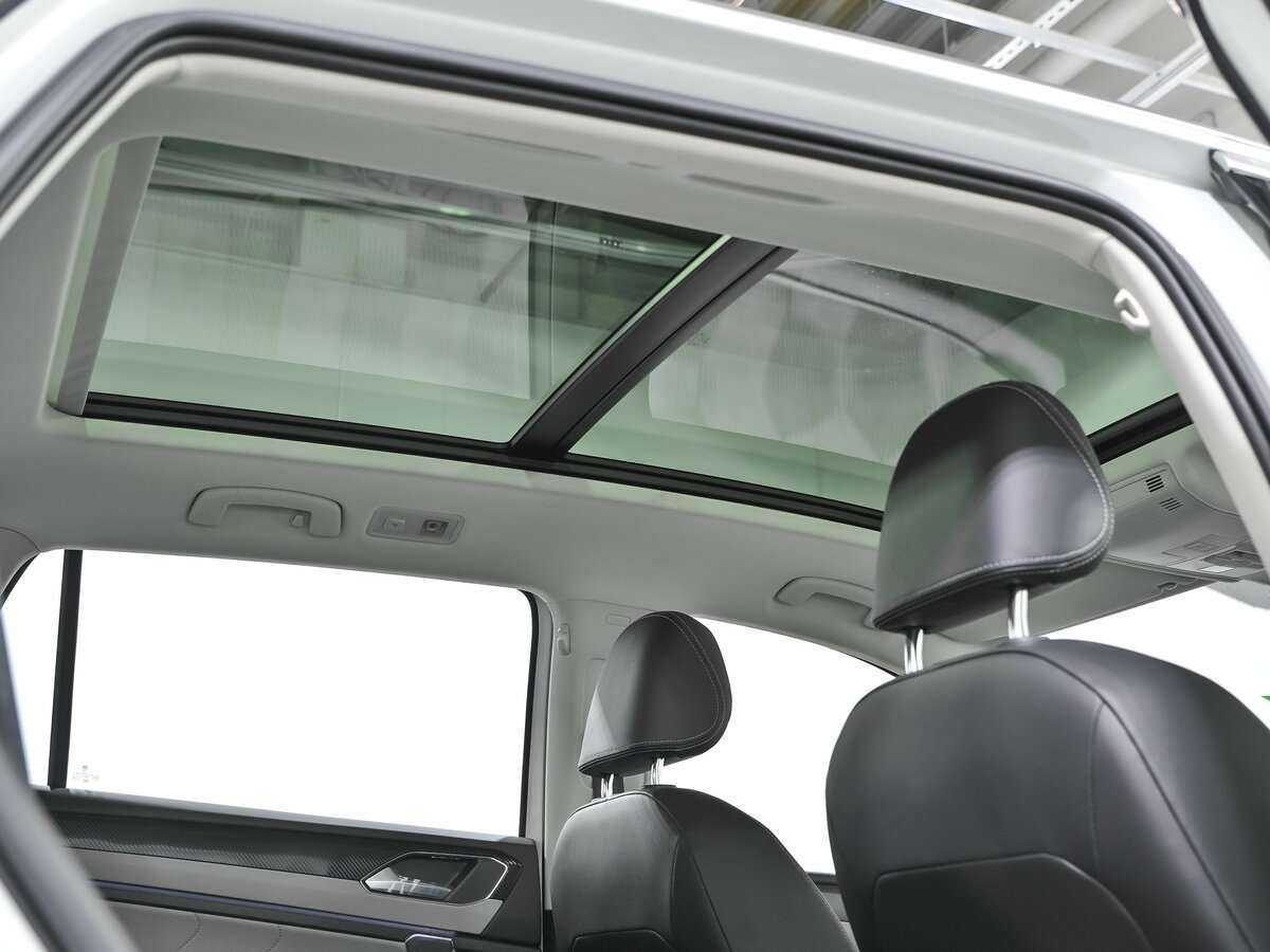 Volkswagen Tayron с пробегом — 2023 год. Фото: #16