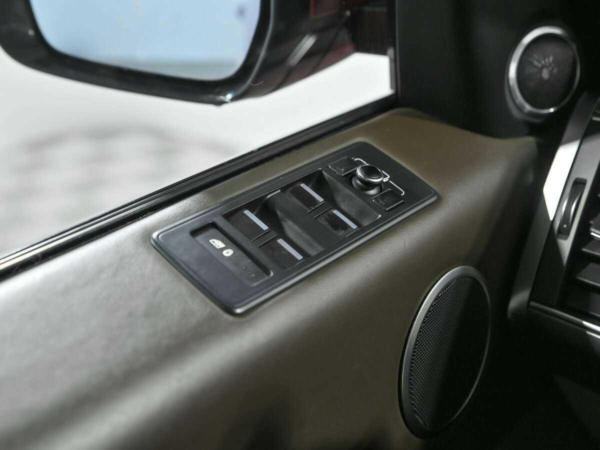 Land Rover Range Rover Sport с пробегом — 2013 год. Фото: #14