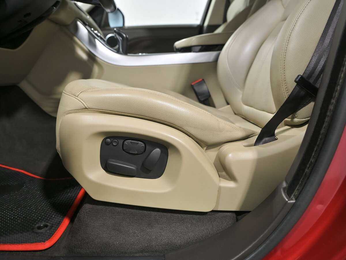 Land Rover Range Rover Sport с пробегом — 2013 год. Фото: #16