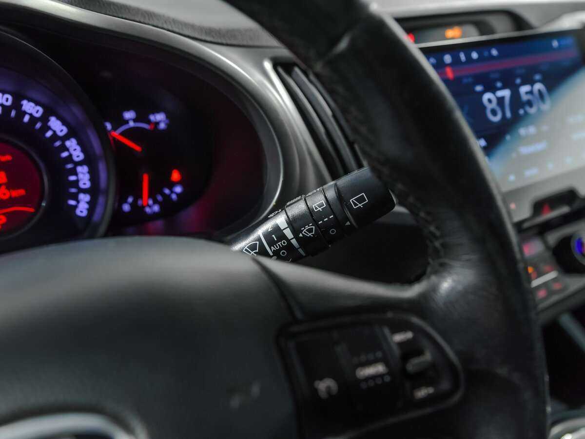 Kia Sportage с пробегом — 2012 год. Фото: #9