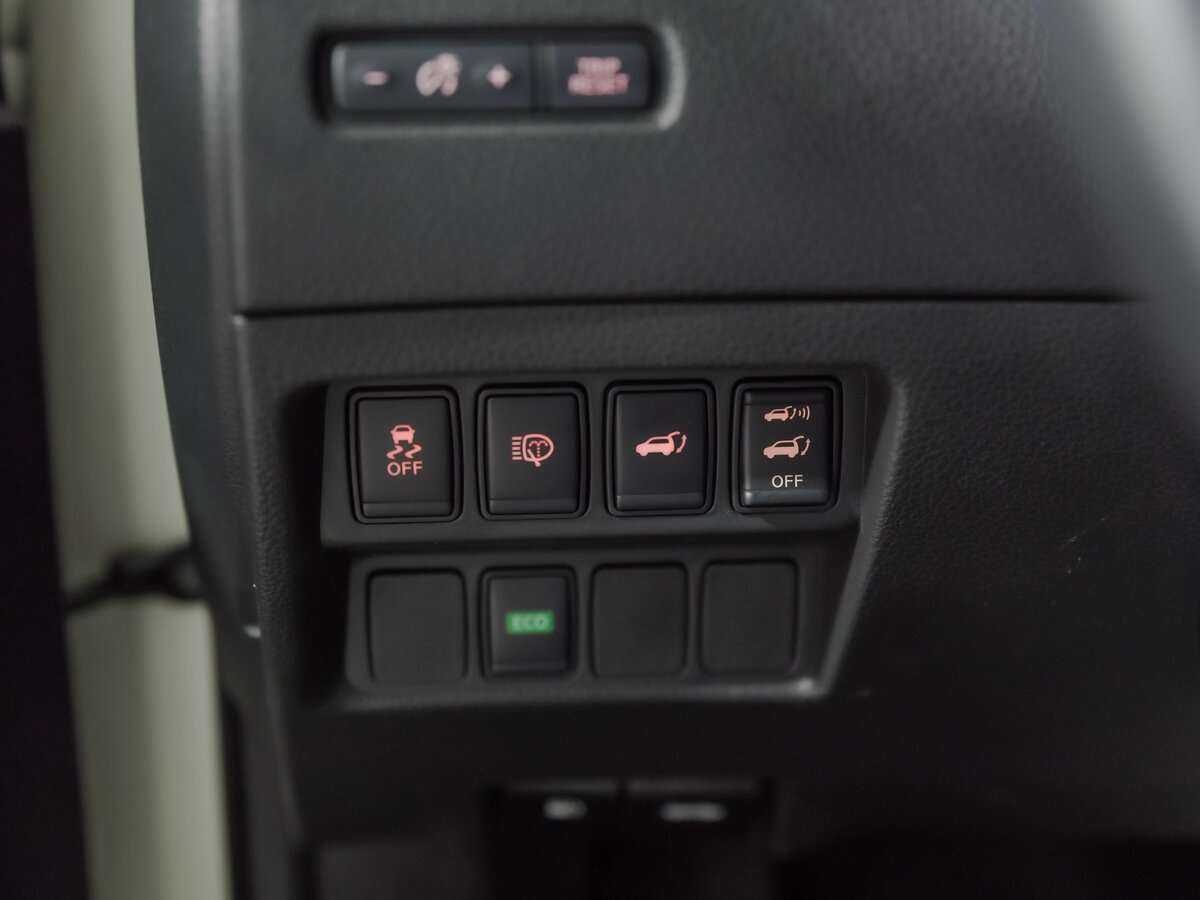 Nissan X-Trail с пробегом — 2017 год. Фото: #14