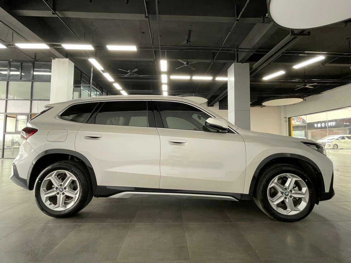 BMW X1 с пробегом — 2023 год. Фото: #4