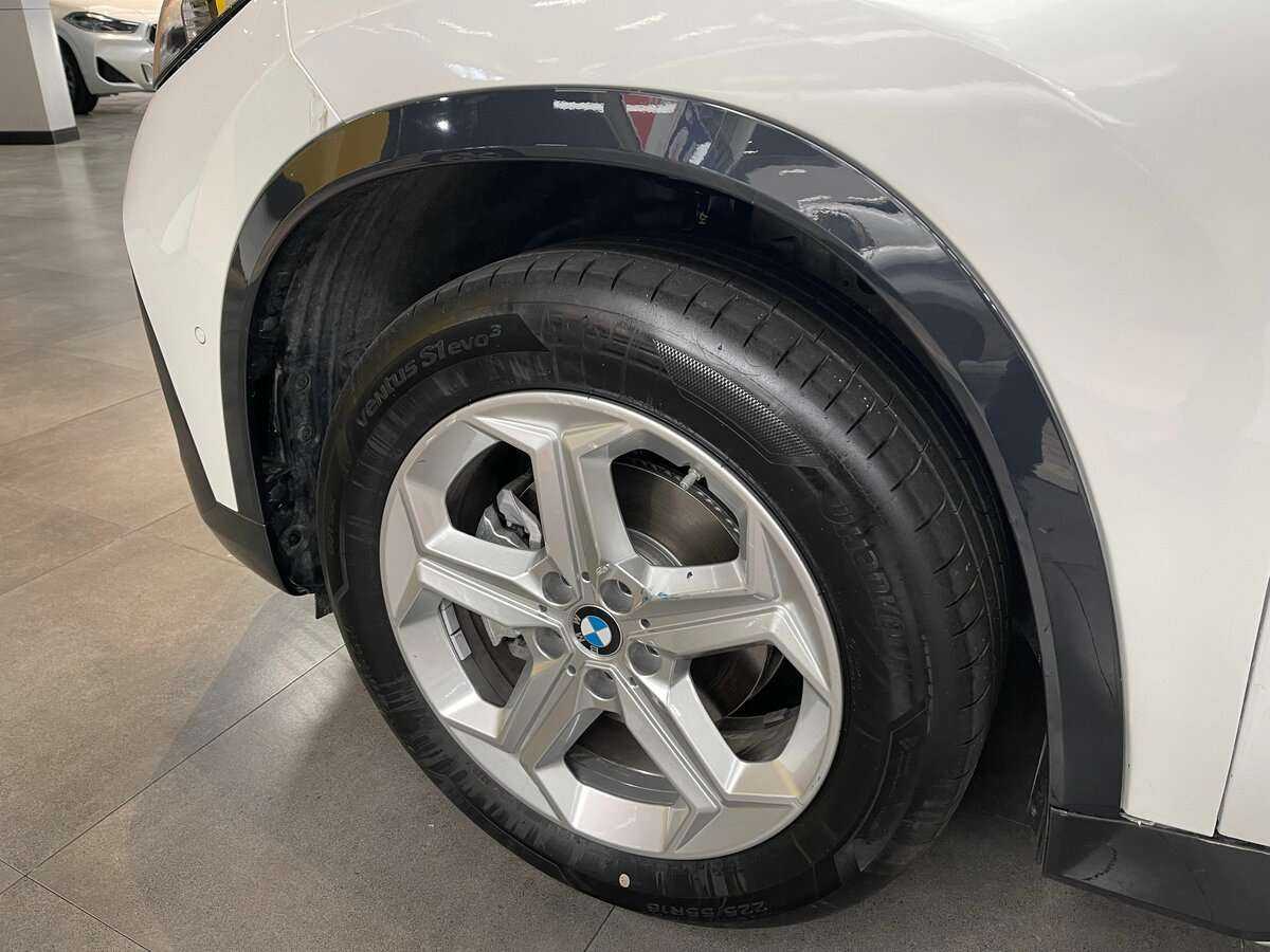 BMW X1 с пробегом — 2023 год. Фото: #17