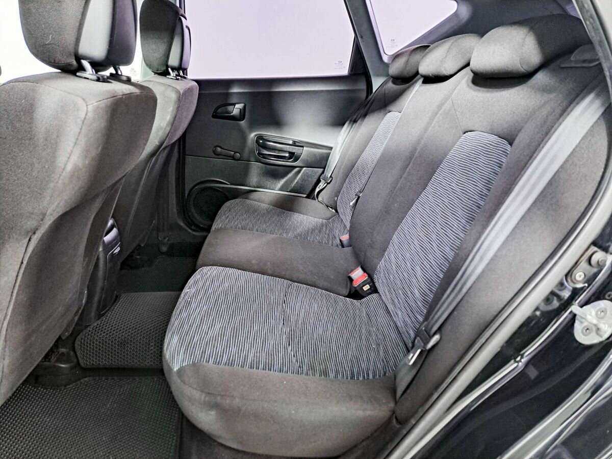 Kia Ceed с пробегом — 2008 год. Фото: #9