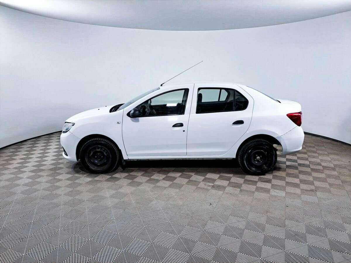 Renault Logan с пробегом — 2016 год. Фото: #7