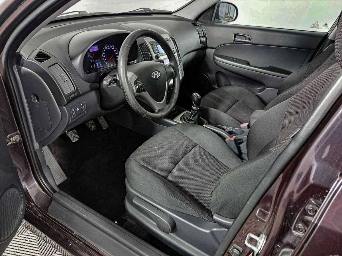 Hyundai i30 с пробегом — 2010 год. Фото: #15