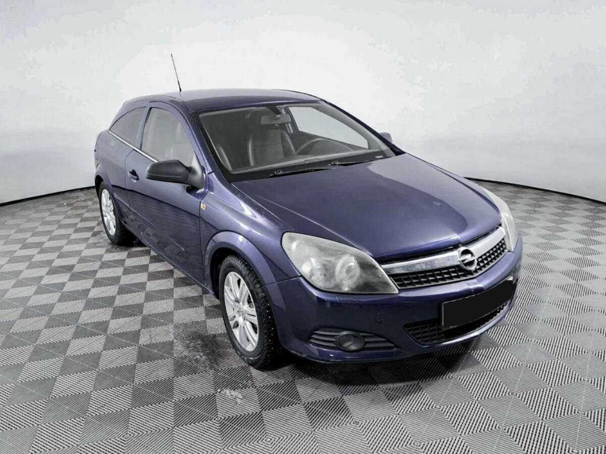 Opel Astra с пробегом — 2008 год. Фото: #2