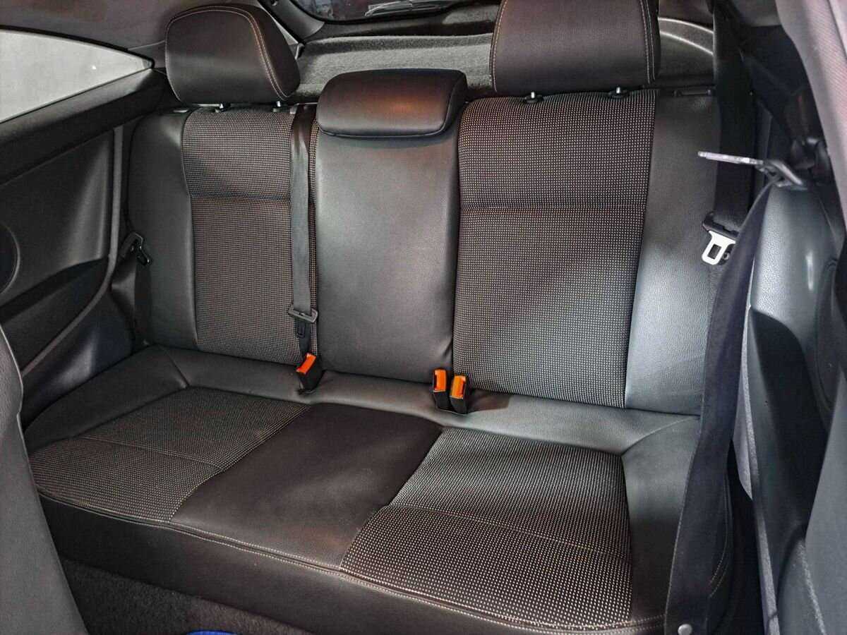 Opel Astra с пробегом — 2008 год. Фото: #11