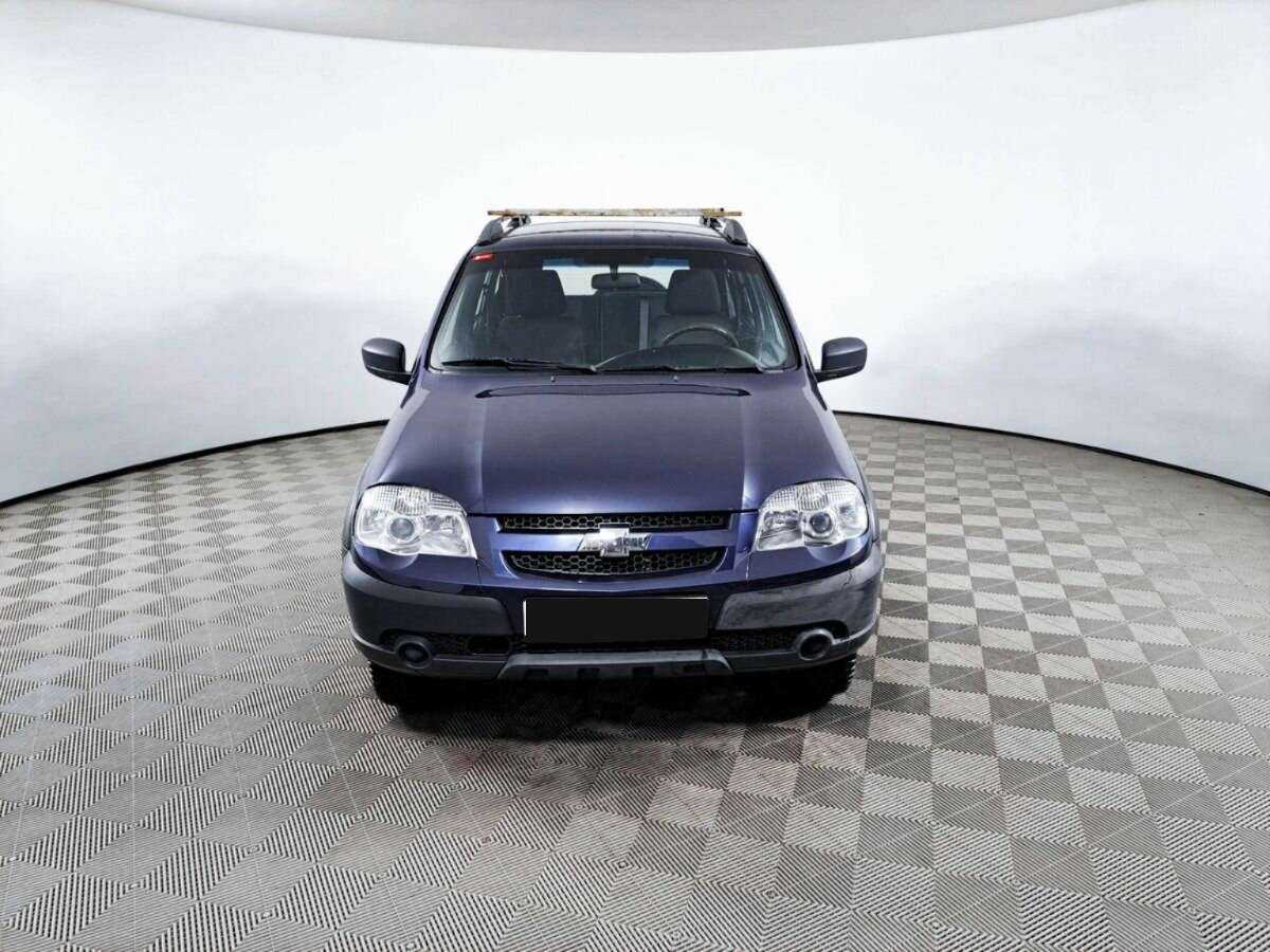 Chevrolet Niva с пробегом — 2017 год. Фото: #1