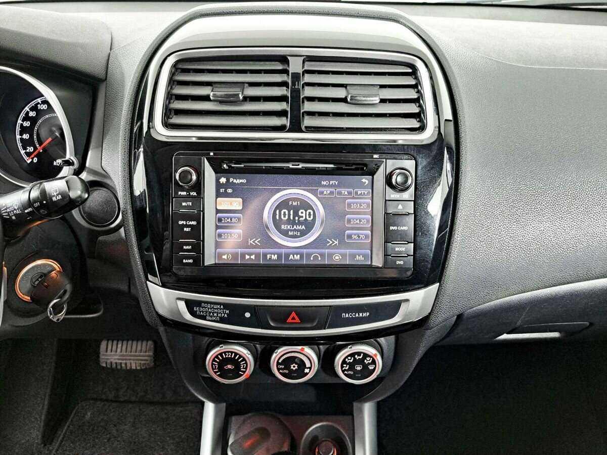 Mitsubishi ASX с пробегом — 2011 год. Фото: #12