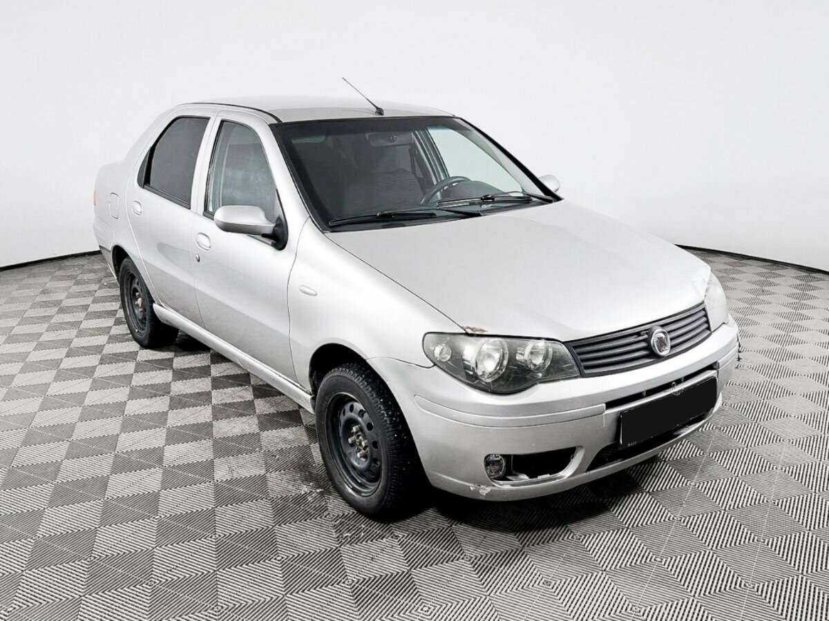 Fiat Albea с пробегом — 2011 год. Фото: #2