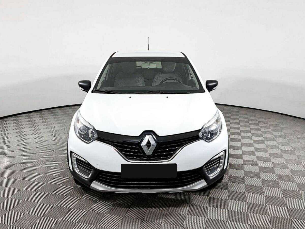 Renault Kaptur с пробегом — 2018 год. Фото: #1