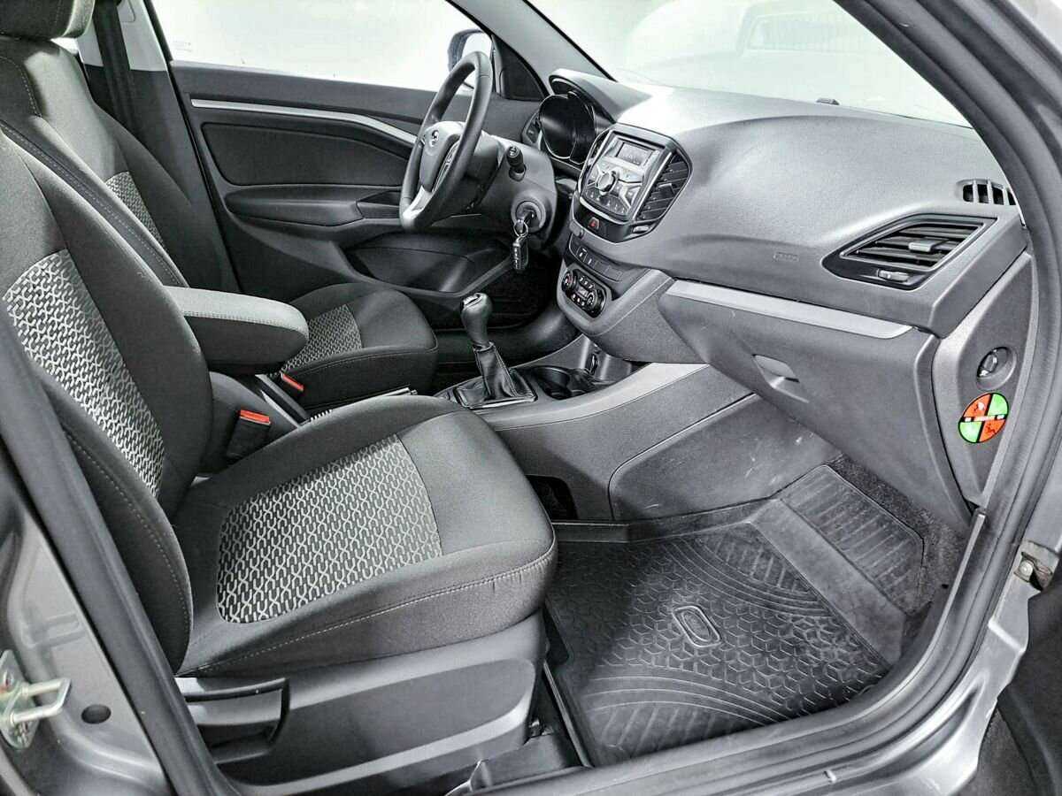 Lada (ВАЗ) Vesta с пробегом — 2020 год. Фото: #10