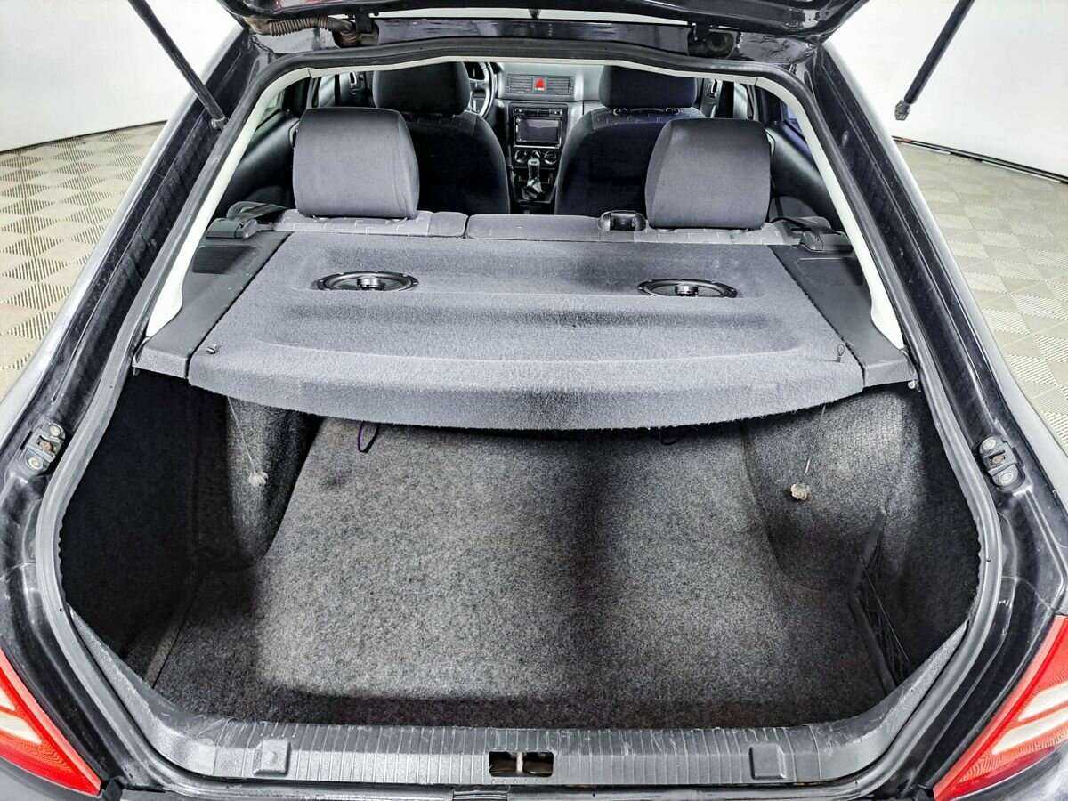 Skoda Octavia с пробегом — 2008 год. Фото: #9