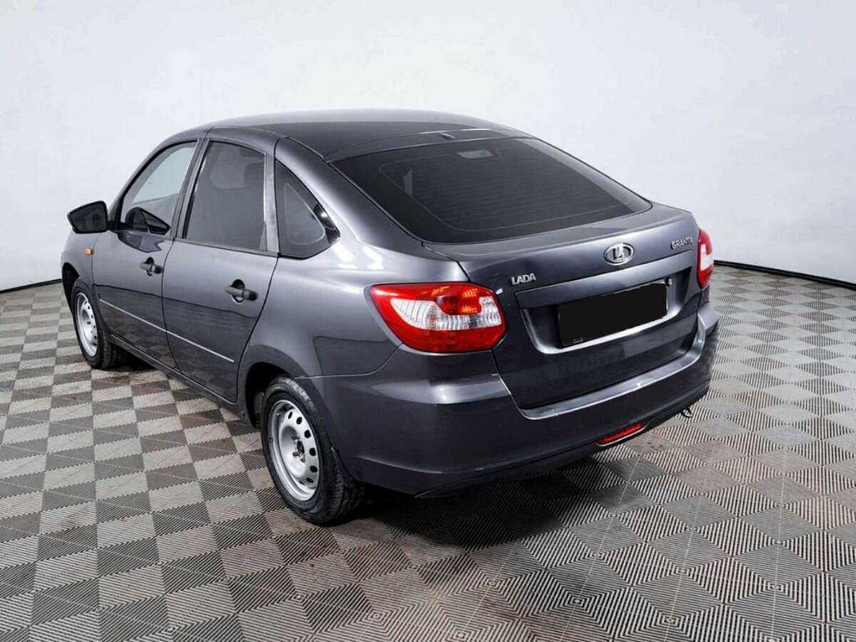 Lada (ВАЗ) Granta с пробегом — 2017 год. Фото: #6