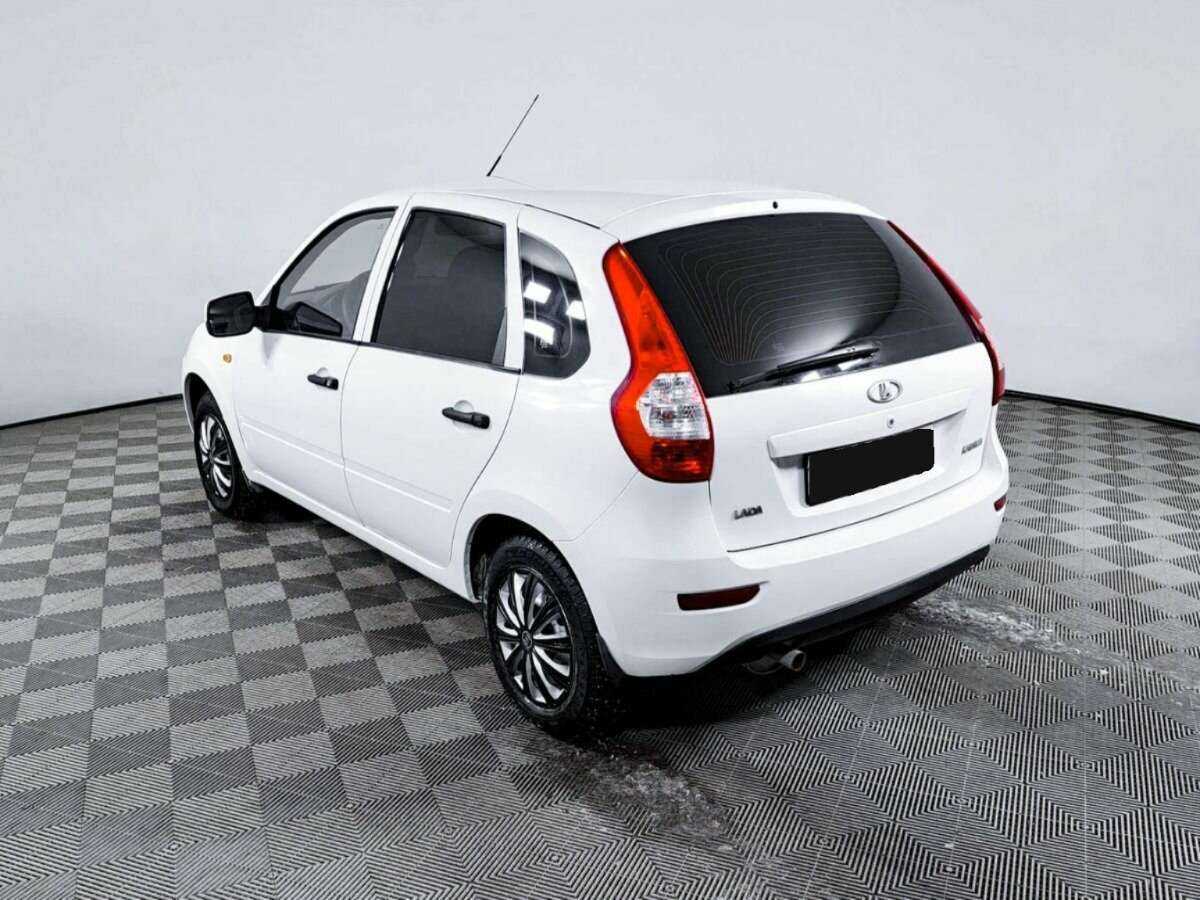 Lada (ВАЗ) Kalina с пробегом — 2014 год. Фото: #6