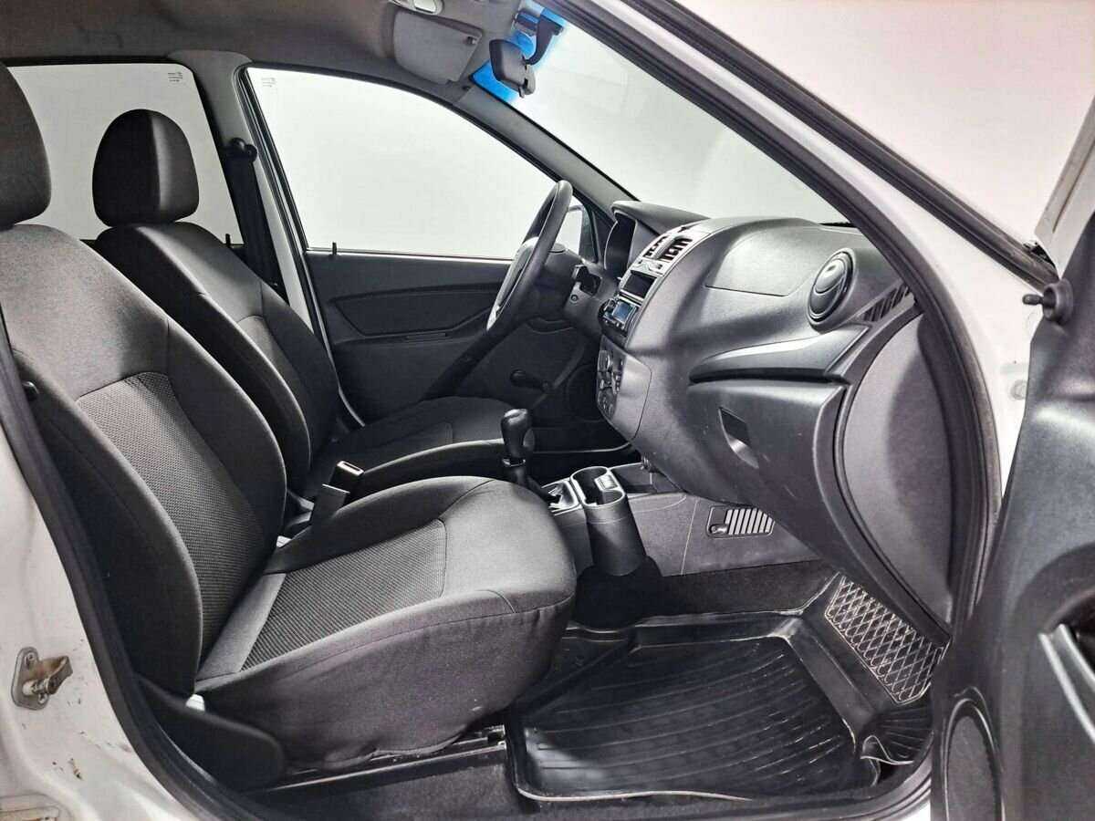 Lada (ВАЗ) Granta с пробегом — 2018 год. Фото: #8