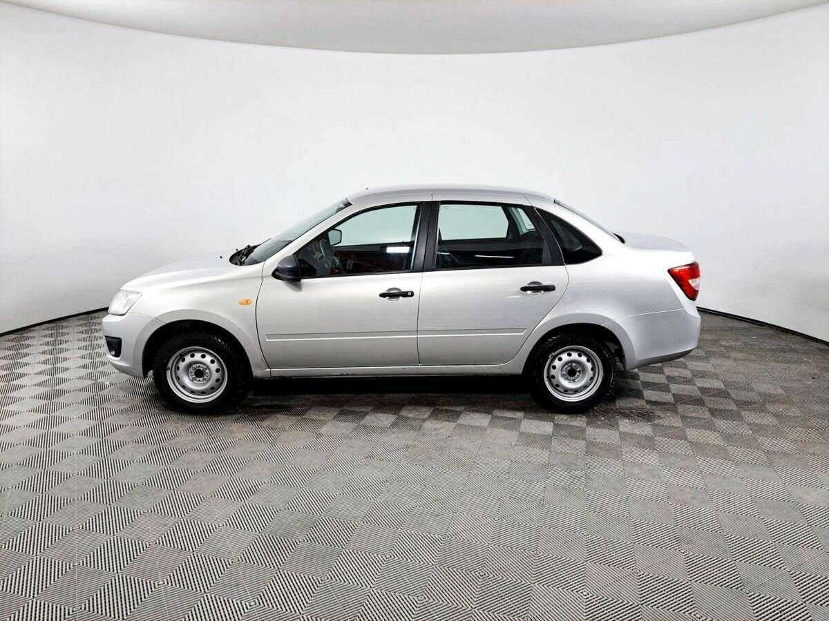 Lada (ВАЗ) Granta с пробегом — 2016 год. Фото: #7