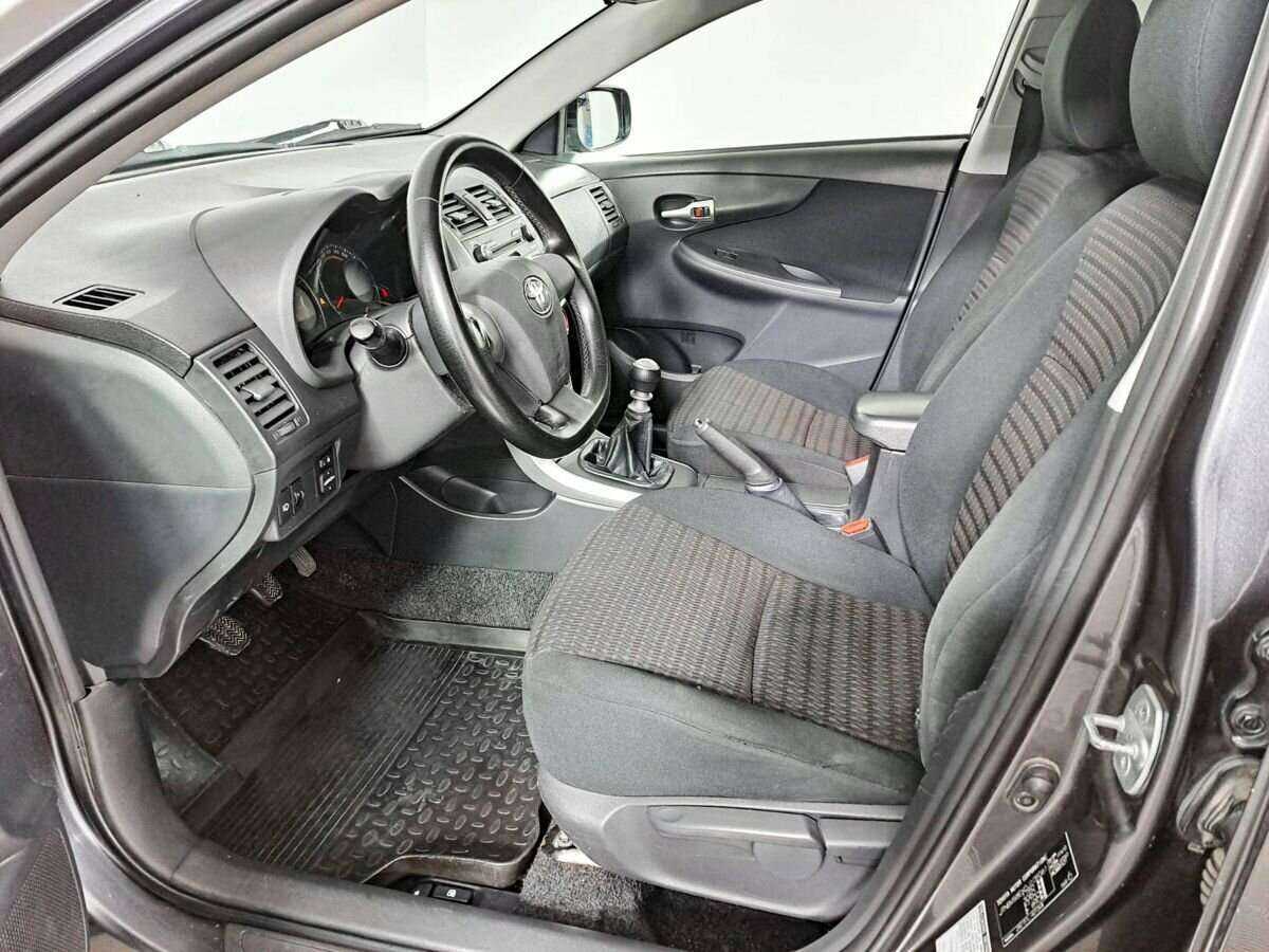 Toyota Corolla с пробегом — 2010 год. Фото: #14