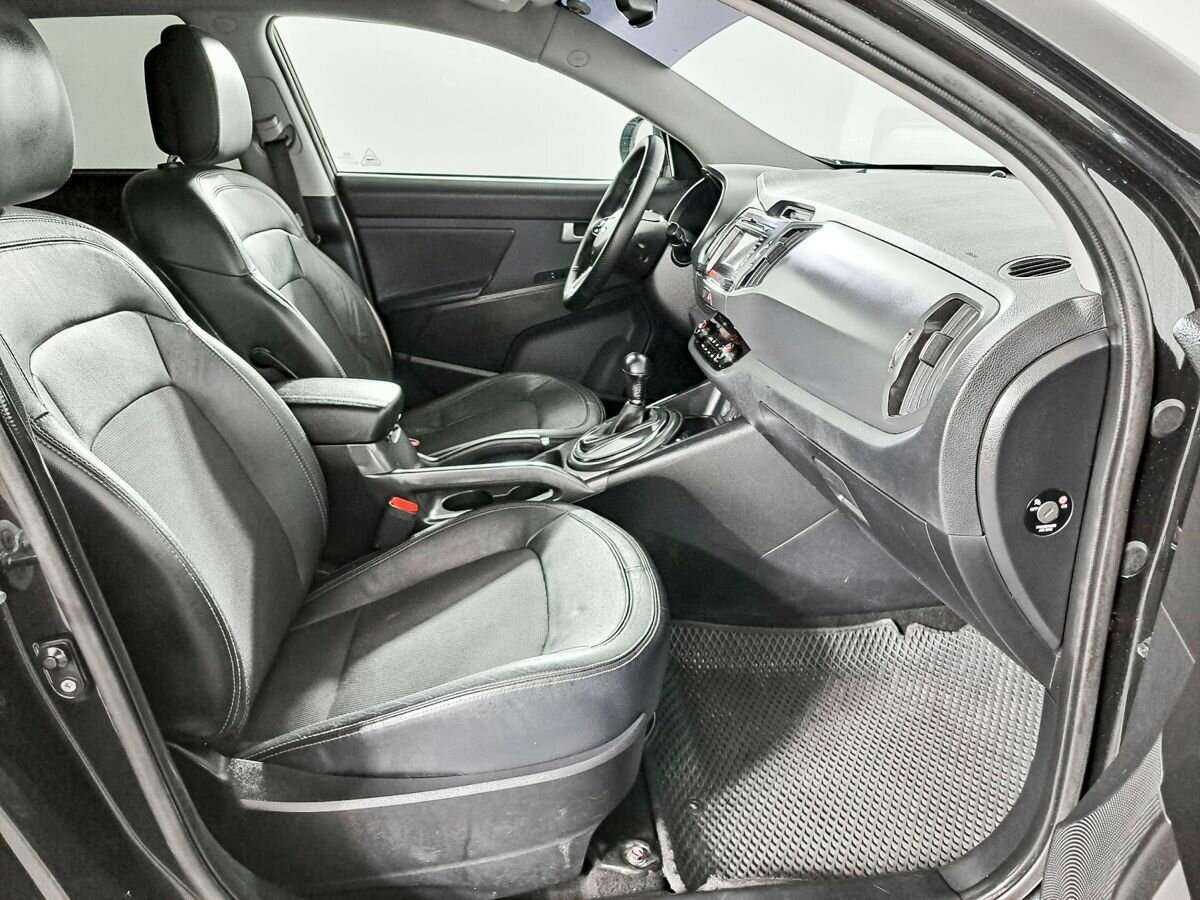 Kia Sportage с пробегом — 2012 год. Фото: #10