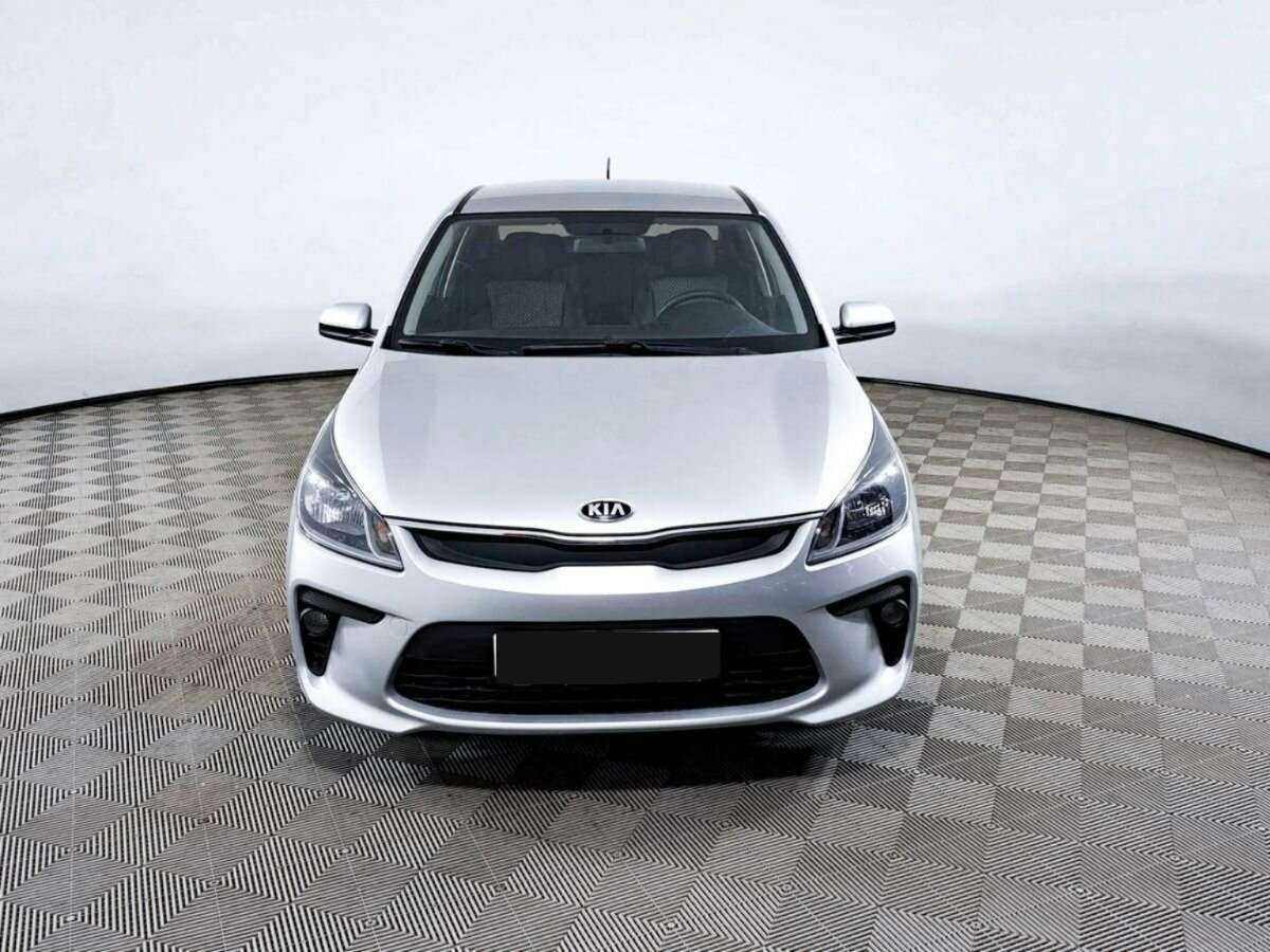 Kia Rio с пробегом — 2017 год. Фото: #1