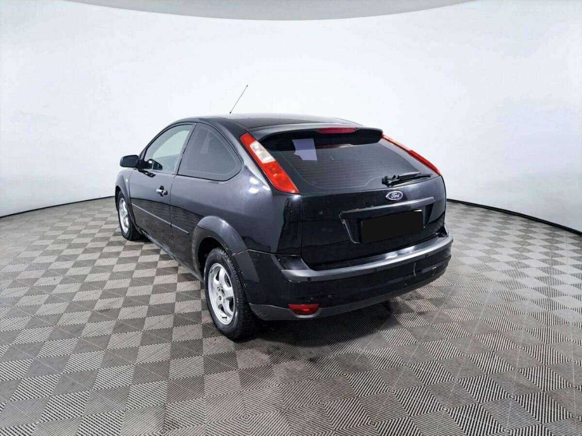 Ford Focus с пробегом — 2007 год. Фото: #6