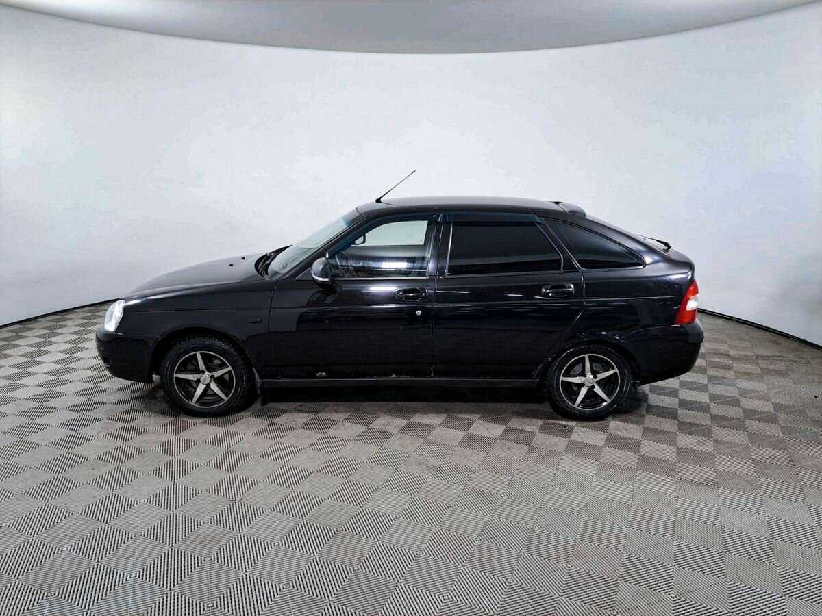 Lada (ВАЗ) Priora с пробегом — 2010 год. Фото: #7