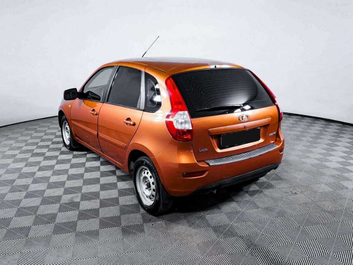 Lada (ВАЗ) Kalina с пробегом — 2013 год. Фото: #6