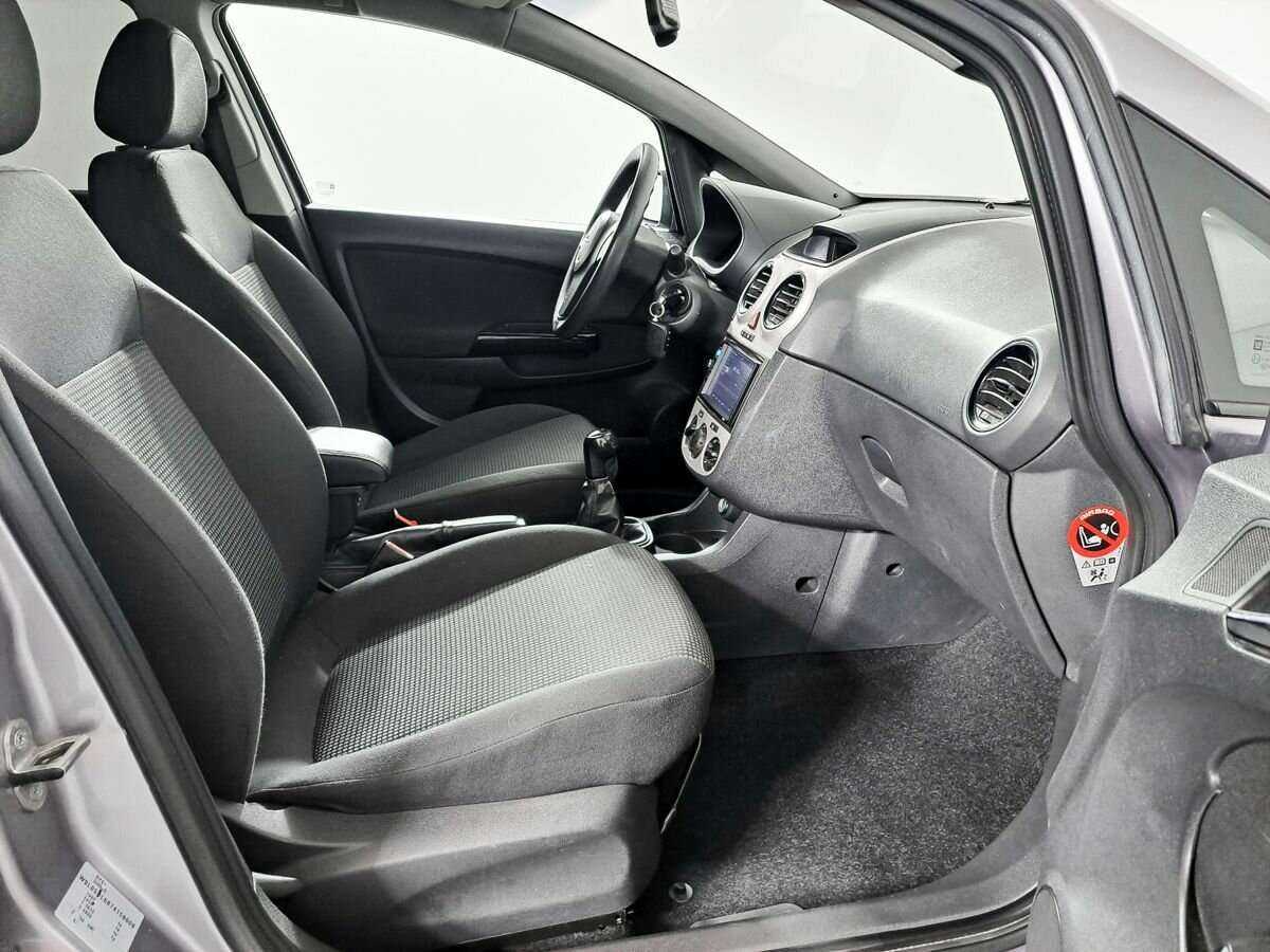 Opel Corsa с пробегом — 2006 год. Фото: #6