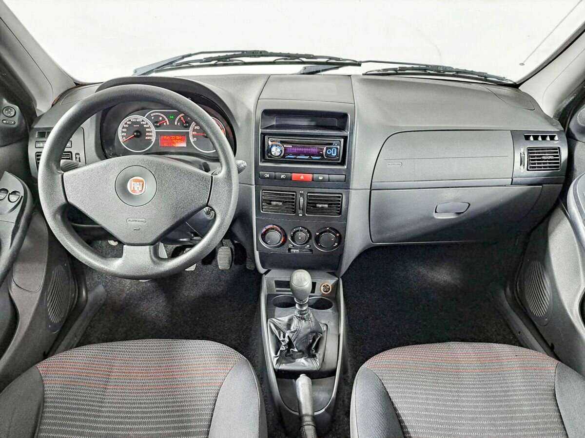 Fiat Albea с пробегом — 2010 год. Фото: #11