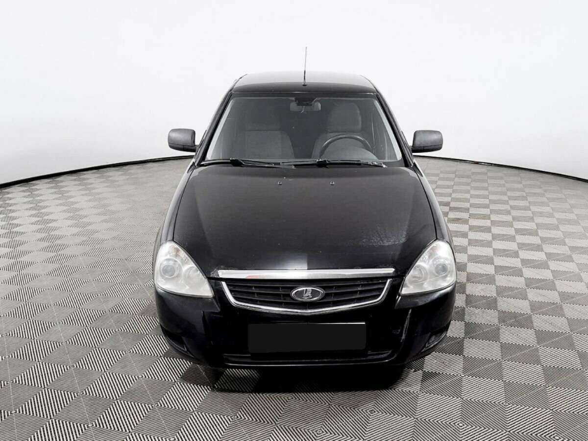 Lada (ВАЗ) Priora с пробегом — 2013 год. Фото: #1