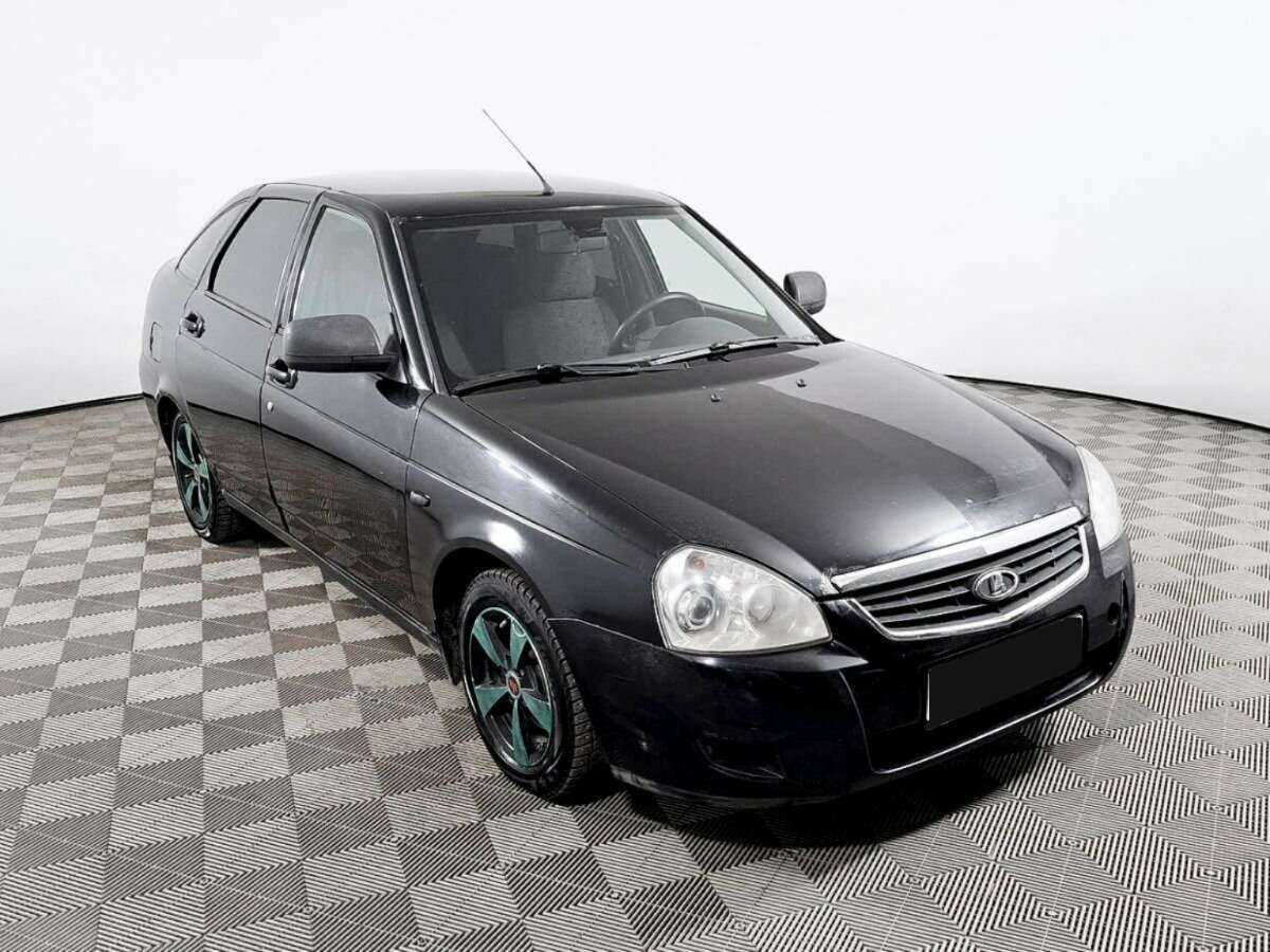 Lada (ВАЗ) Priora с пробегом — 2013 год. Фото: #2