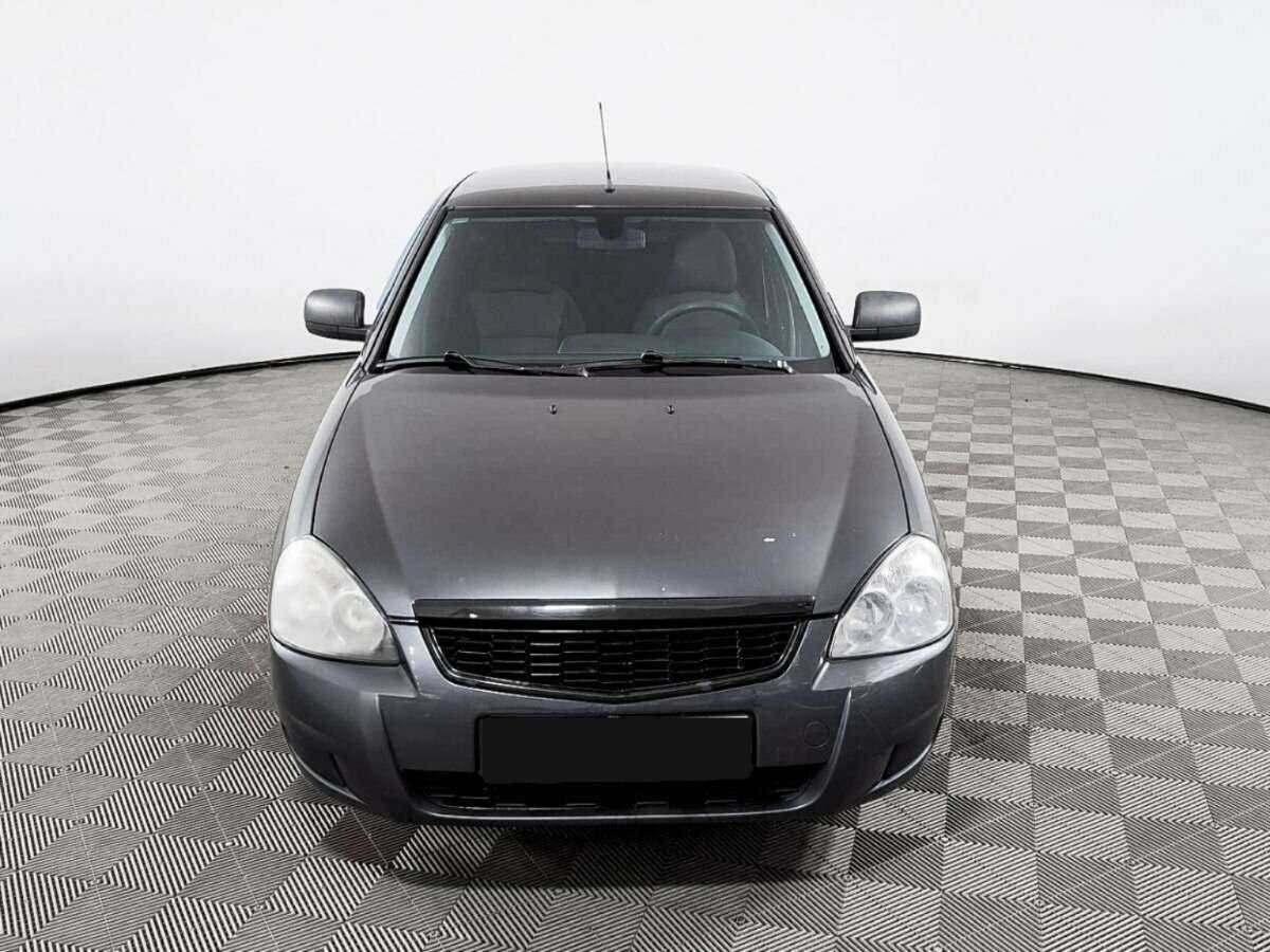 Lada (ВАЗ) Priora с пробегом — 2013 год. Фото: #1