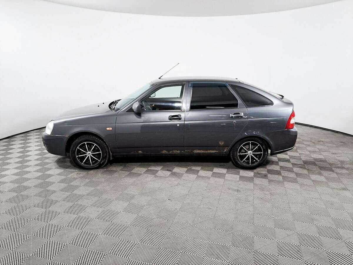 Lada (ВАЗ) Priora с пробегом — 2013 год. Фото: #7