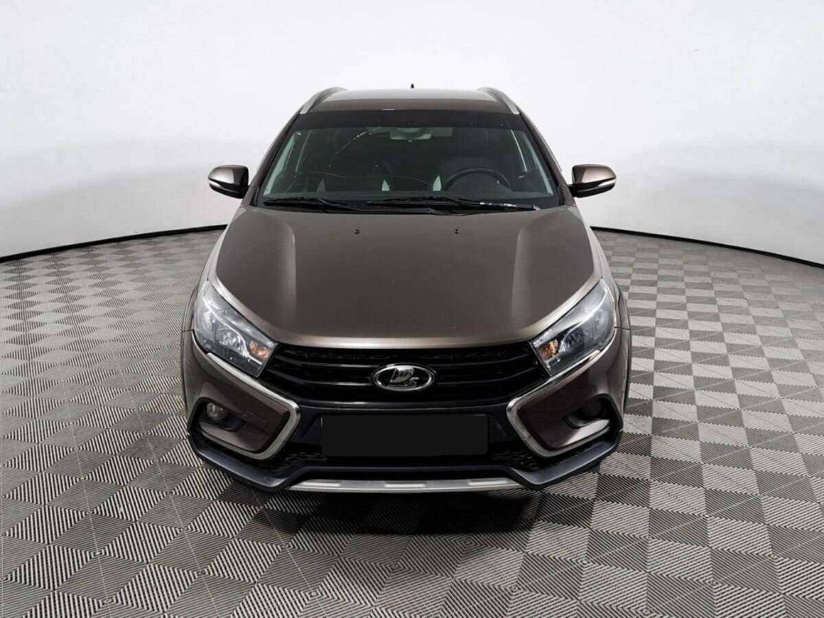 Lada (ВАЗ) Vesta с пробегом — 2017 год. Фото: #1