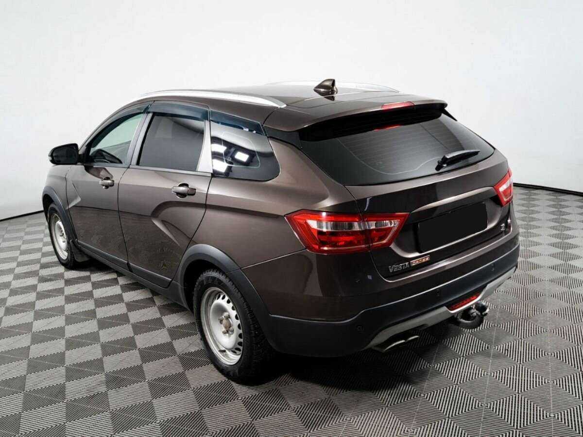 Lada (ВАЗ) Vesta с пробегом — 2017 год. Фото: #6