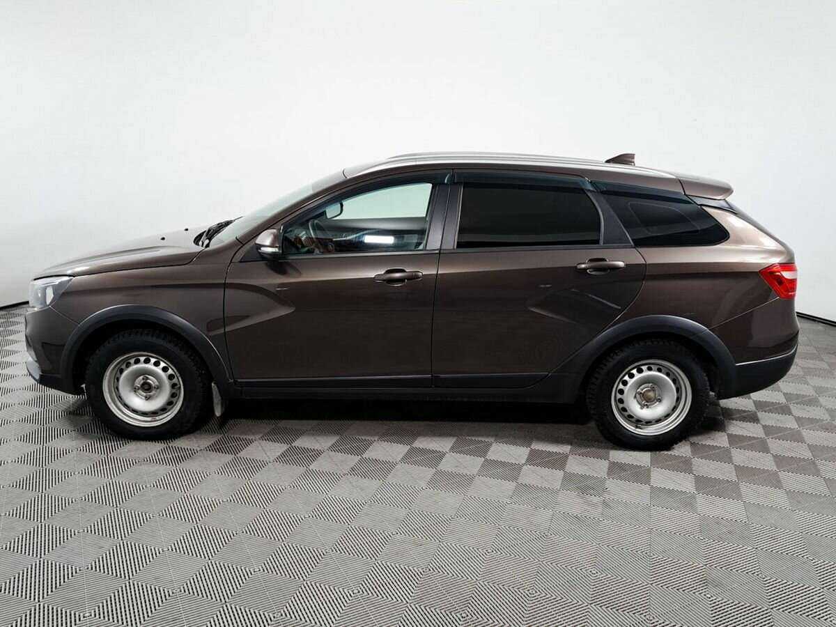 Lada (ВАЗ) Vesta с пробегом — 2017 год. Фото: #7