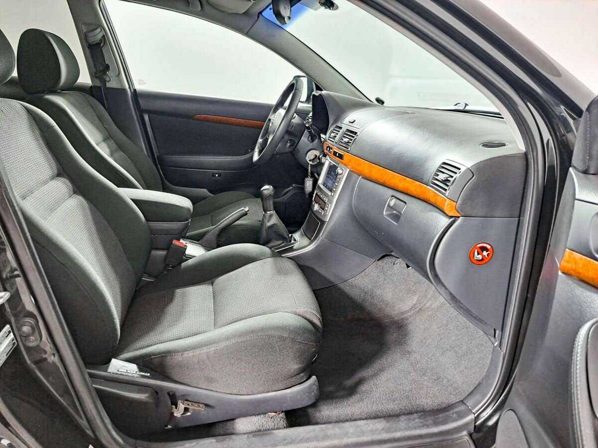 Toyota Avensis с пробегом — 2007 год. Фото: #8