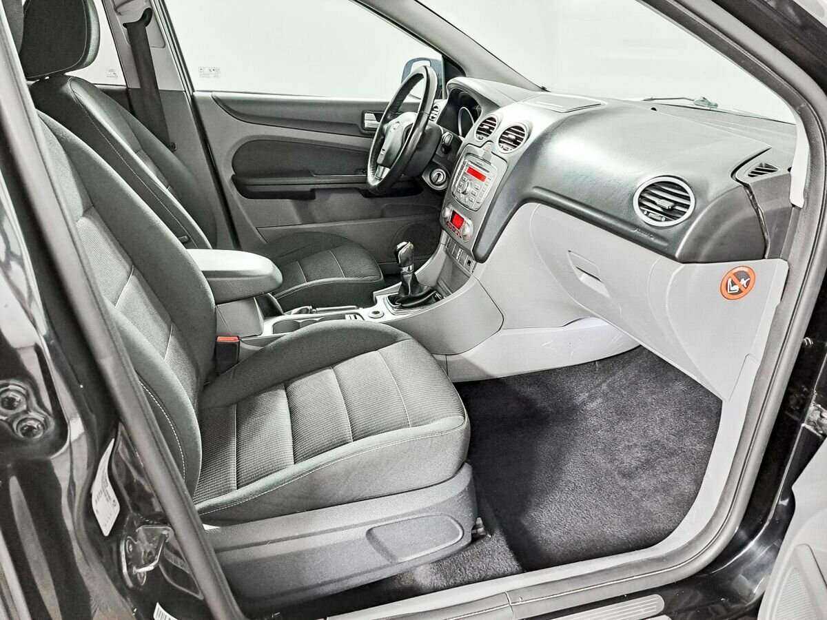 Ford Focus с пробегом — 2008 год. Фото: #6