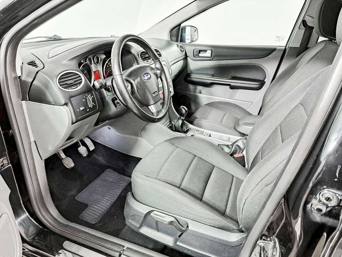 Ford Focus с пробегом — 2008 год. Фото: #11