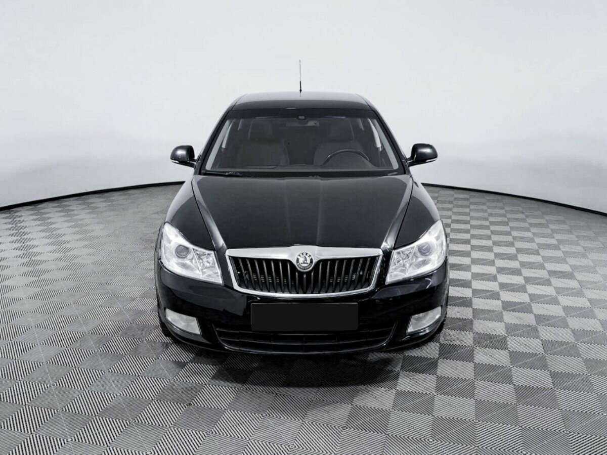 Skoda Octavia с пробегом — 2011 год. Фото: #1