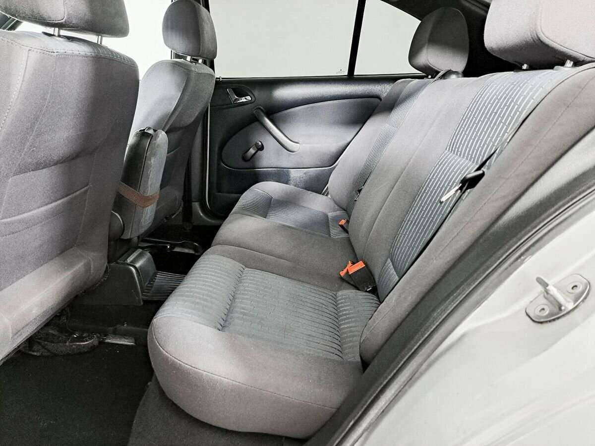 Skoda Octavia с пробегом — 2007 год. Фото: #7