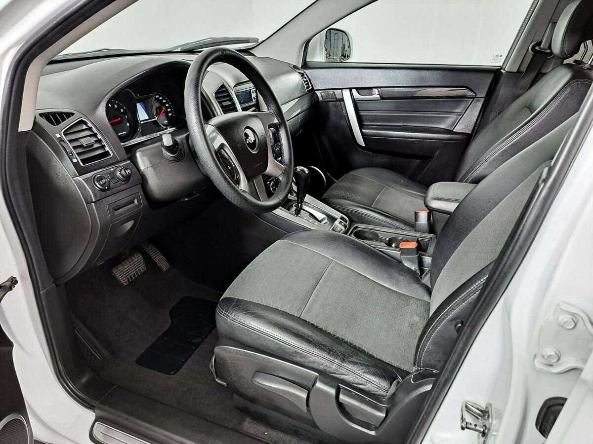 Chevrolet Captiva с пробегом — 2014 год. Фото: #15