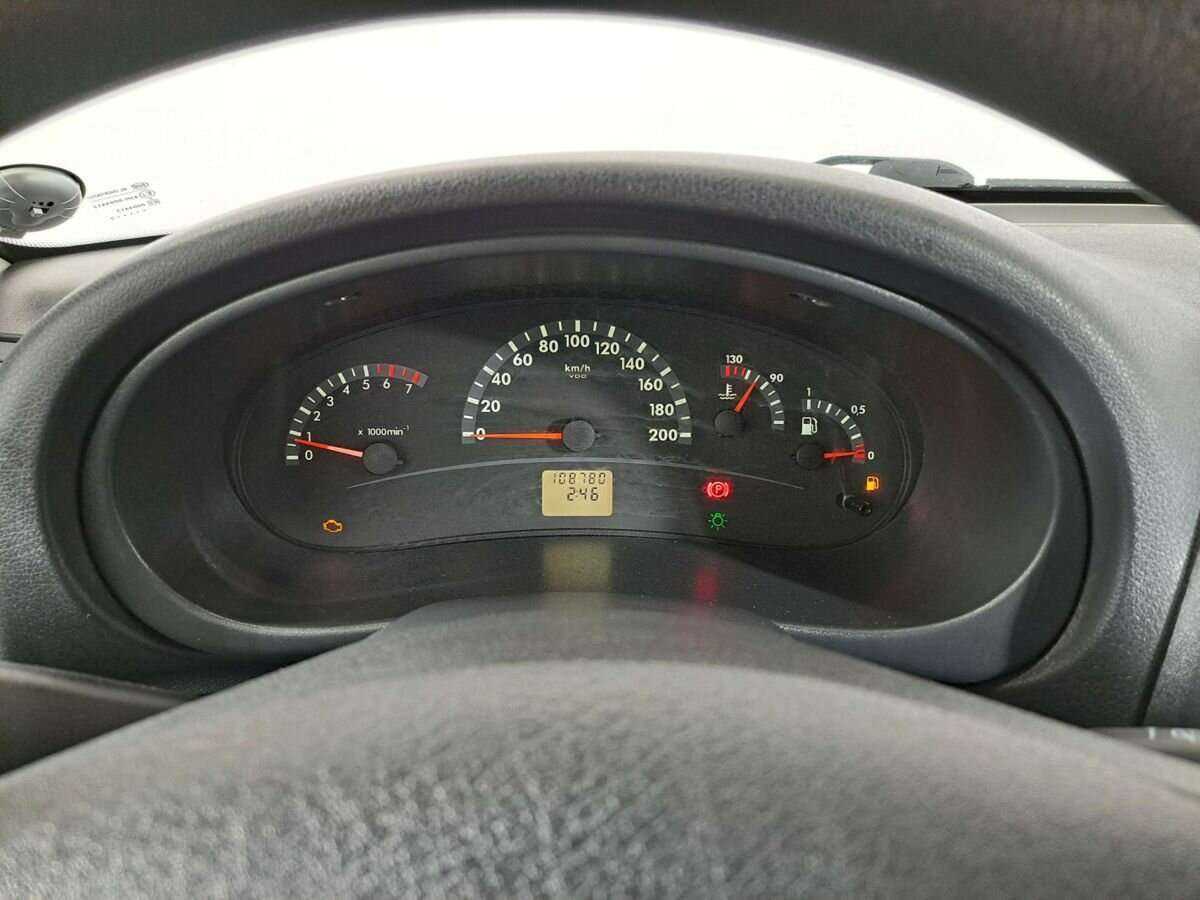 Lada (ВАЗ) Kalina с пробегом — 2013 год. Фото: #10